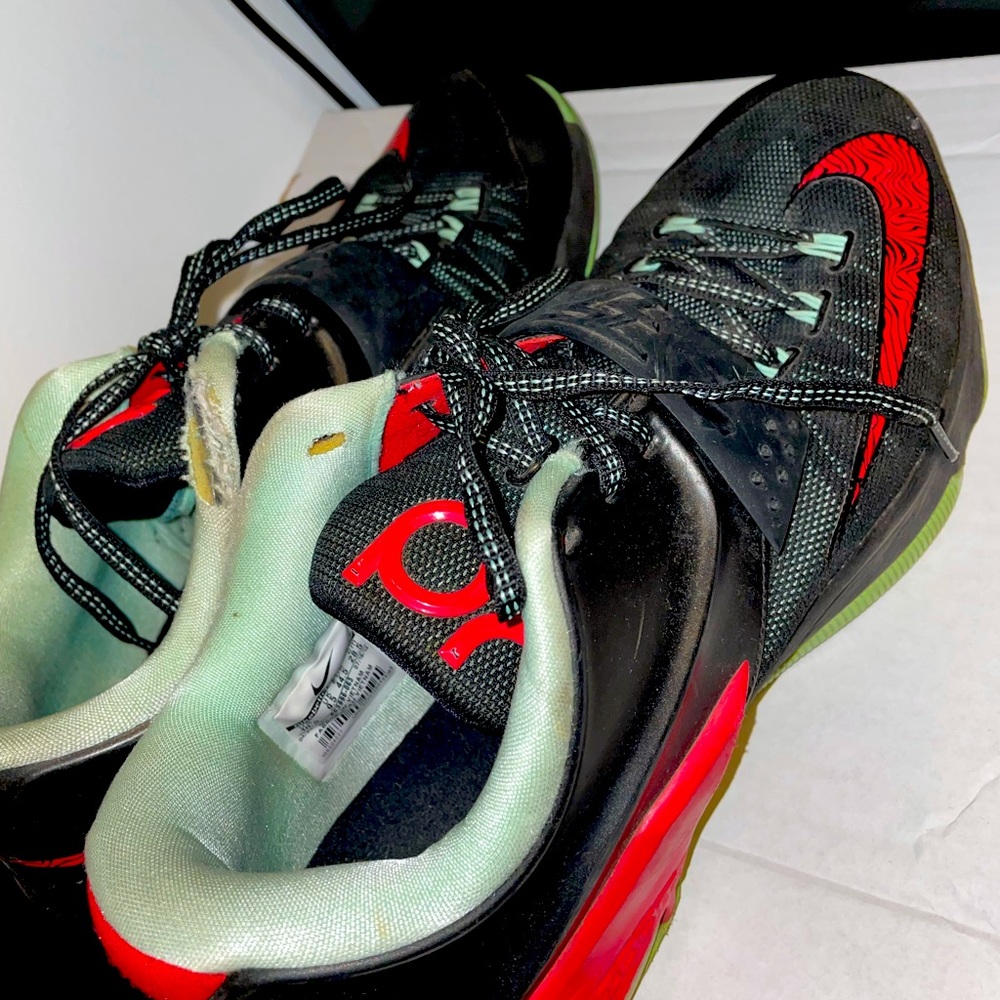 Nike KD Bad Apples